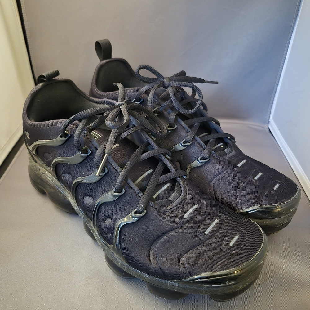 Nike AirMax Size 10.5